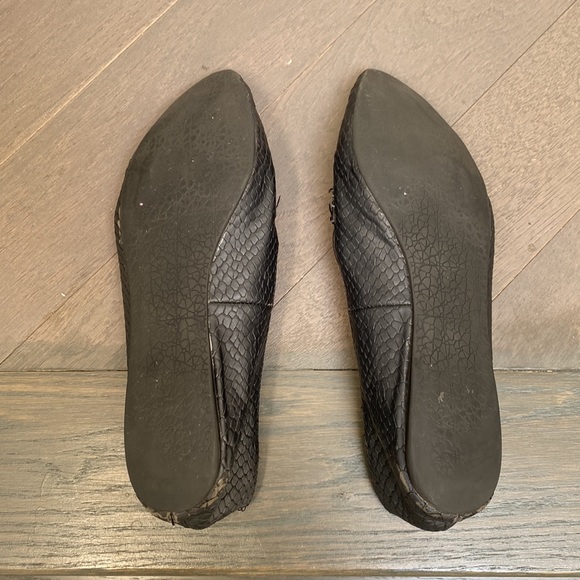 STEVE MADDEN Erosion Faux Snake Skin Flats, Size 8.5 - Picture 6 of 9